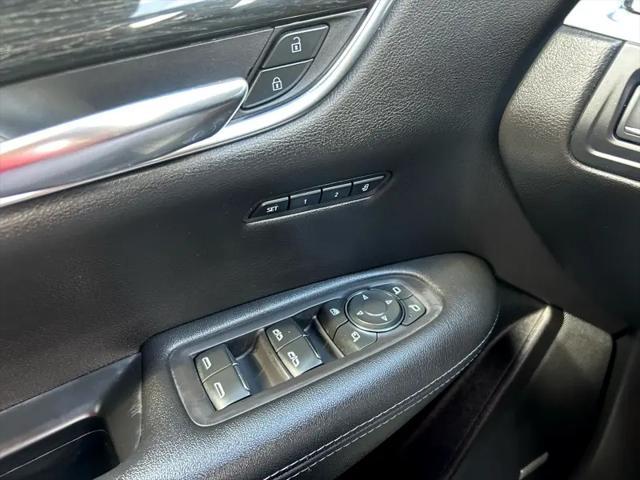 used 2020 Cadillac XT5 car, priced at $22,995