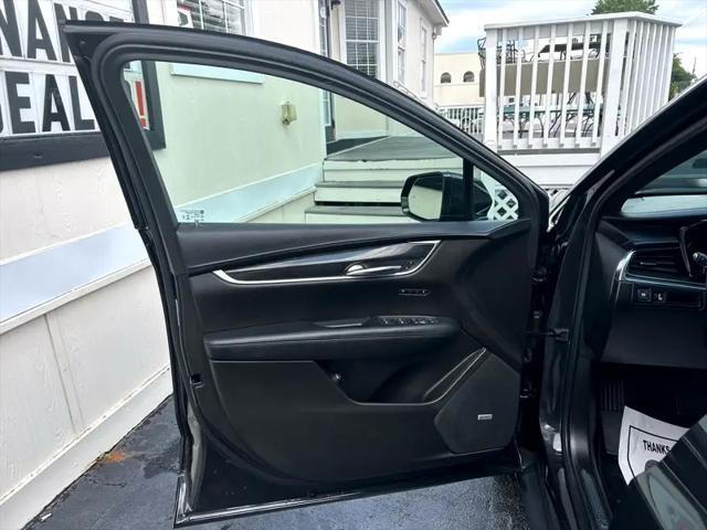 used 2020 Cadillac XT5 car, priced at $22,995