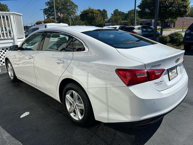 used 2022 Chevrolet Malibu car, priced at $18,995