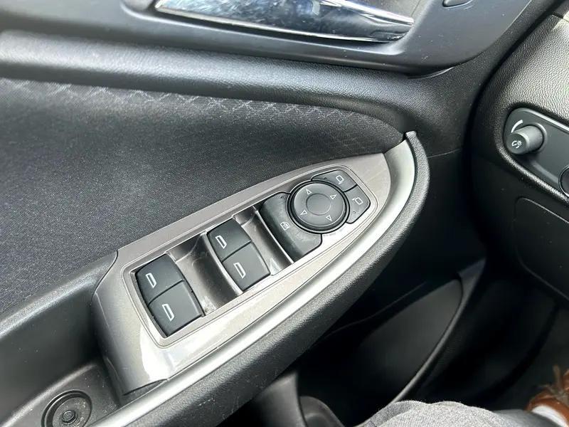 used 2024 Chevrolet Malibu car