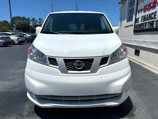used 2021 Nissan NV200 car