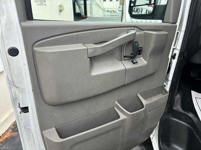 used 2017 Chevrolet Express 2500 car