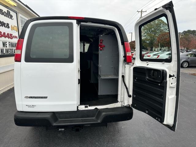 used 2017 Chevrolet Express 2500 car