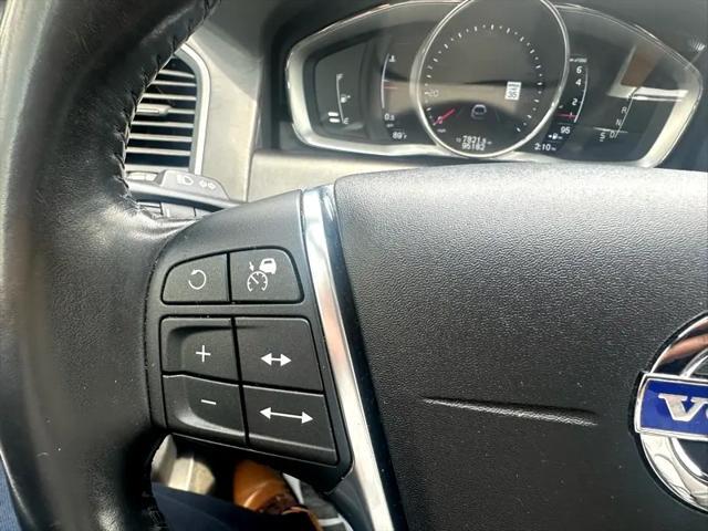 used 2016 Volvo XC60 car