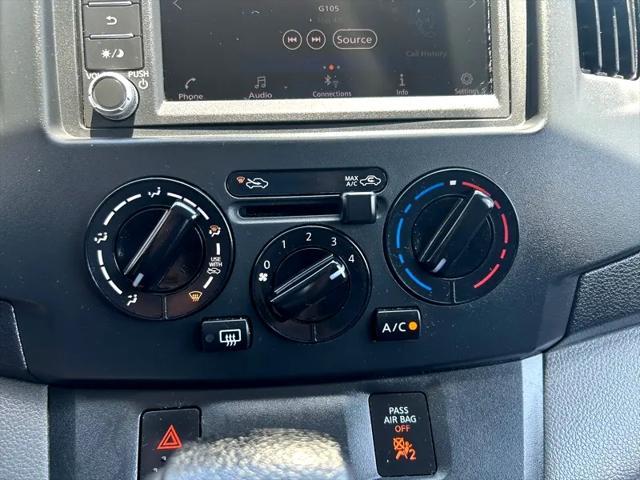 used 2021 Nissan NV200 car