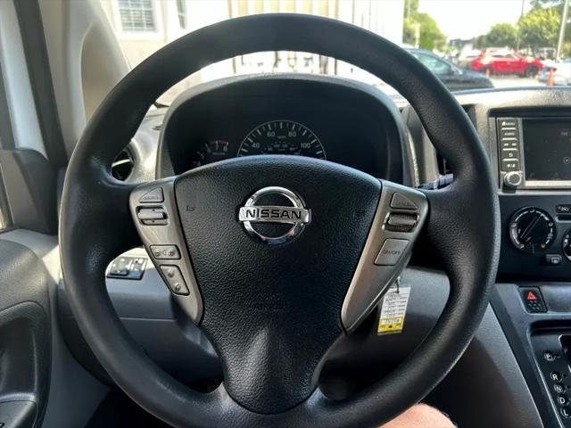 used 2021 Nissan NV200 car