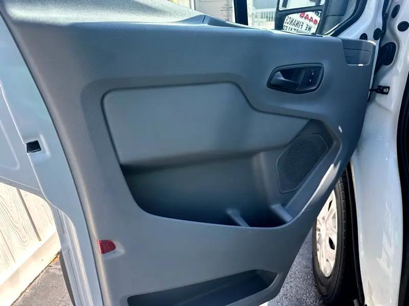 used 2017 Ford Transit-250 car