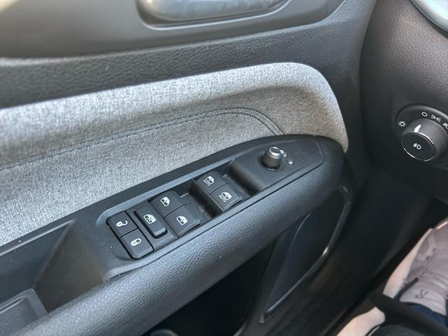 used 2022 Jeep Compass car, priced at $23,995