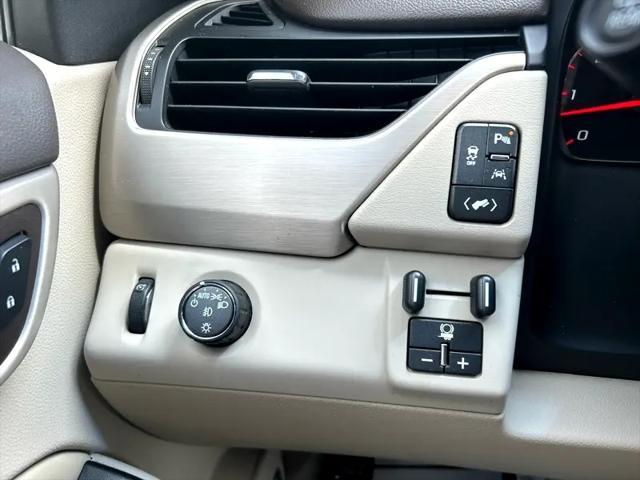 used 2016 GMC Yukon car, priced at $25,995