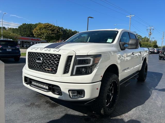 used 2018 Nissan Titan car