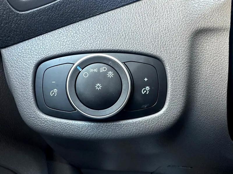 used 2022 Ford Transit Connect car, priced at $26,995