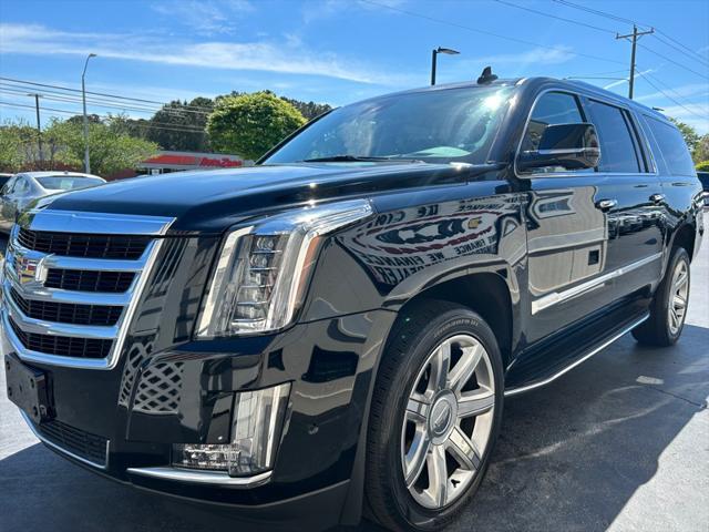 used 2020 Cadillac Escalade ESV car, priced at $49,995