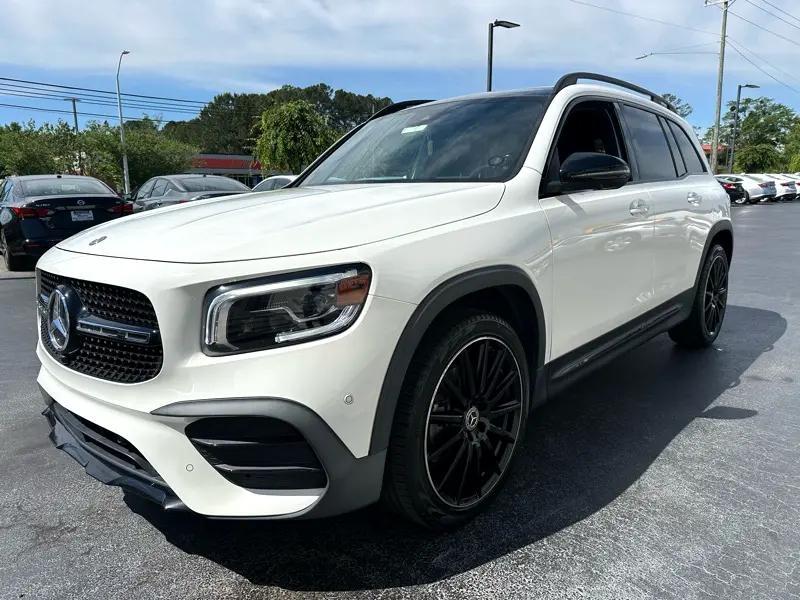 used 2021 Mercedes-Benz GLB 250 car, priced at $30,500