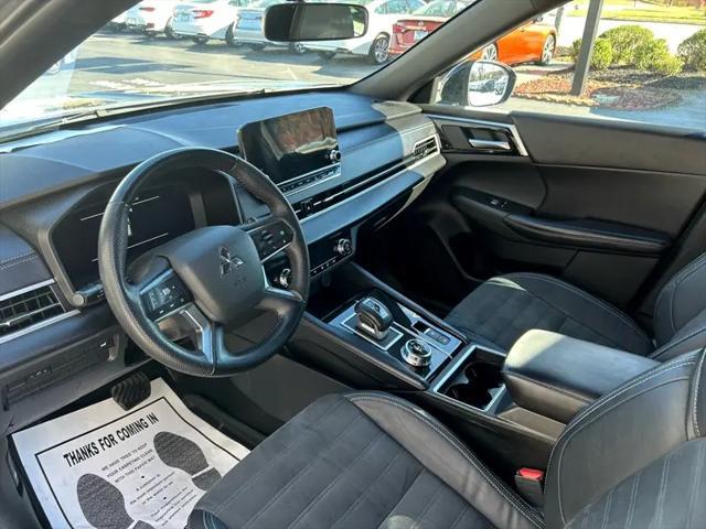 used 2023 Mitsubishi Outlander car