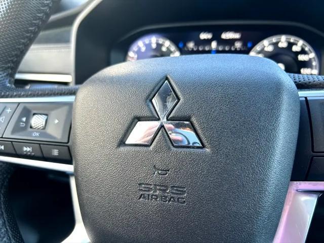 used 2023 Mitsubishi Outlander car