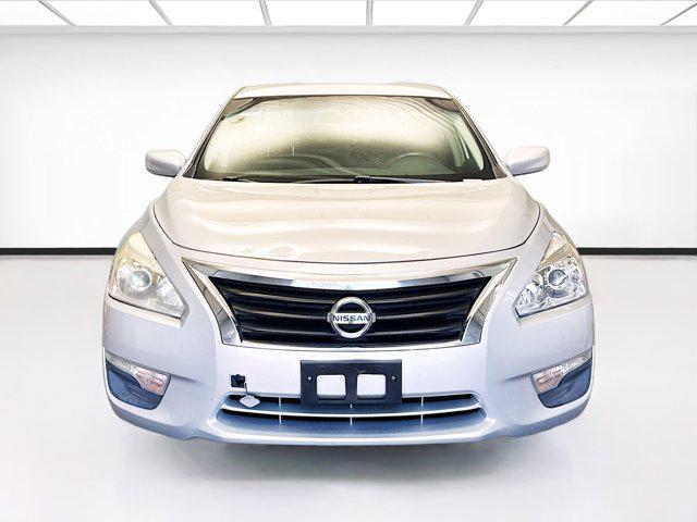 used 2013 Nissan Altima car, priced at $5,888