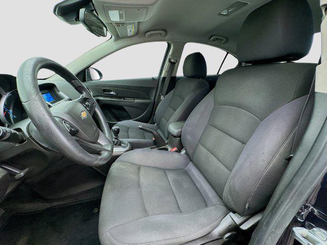 used 2015 Chevrolet Cruze car, priced at $3,880