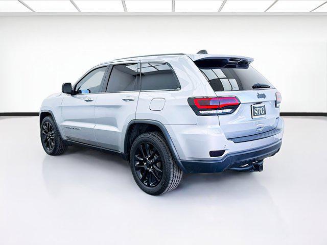 used 2018 Jeep Grand Cherokee car, priced at $16,797