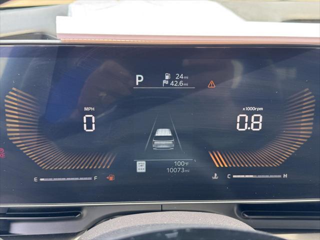 used 2025 Kia Carnival car, priced at $36,500