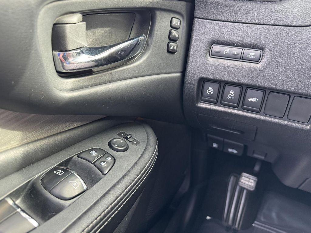 used 2018 Nissan Murano car, priced at $9,000