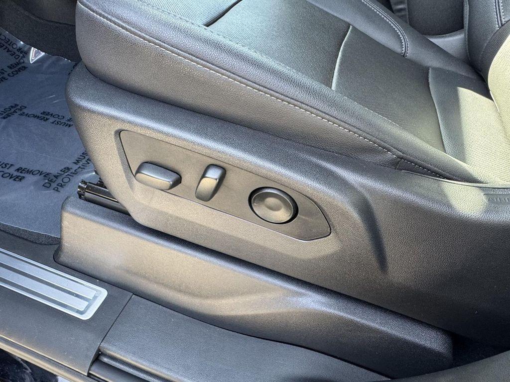 used 2023 Chevrolet Silverado 1500 car, priced at $48,500