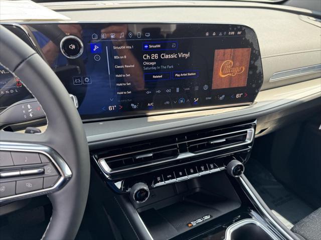 new 2025 Chevrolet Traverse car, priced at $40,826
