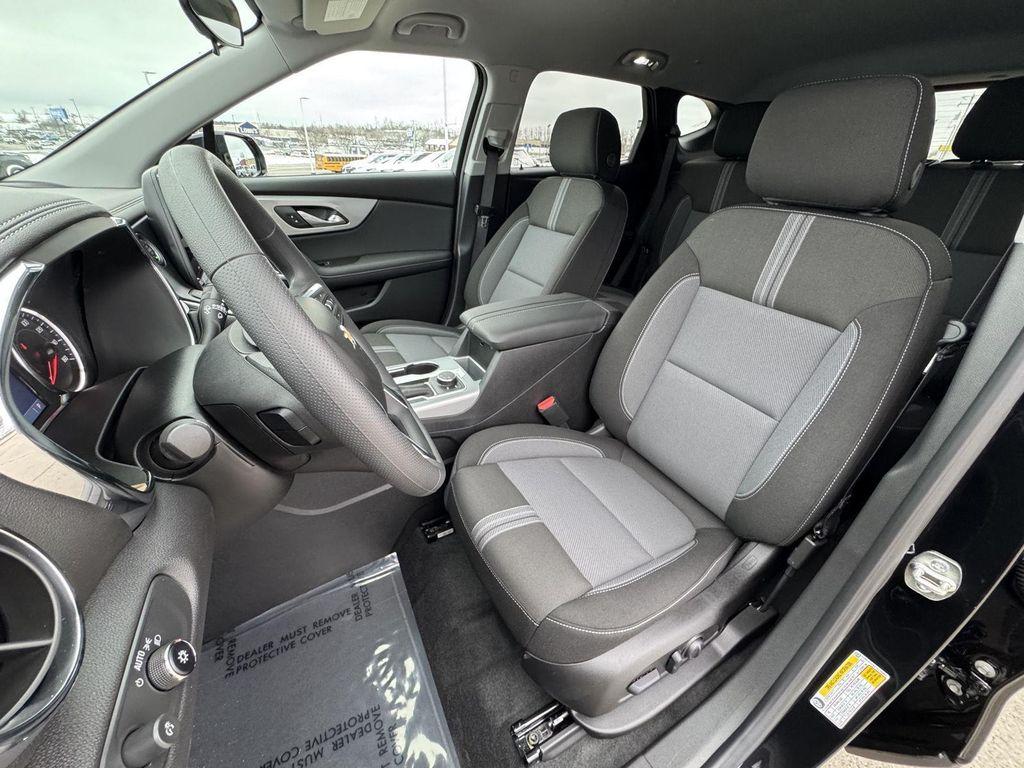 new 2026 Chevrolet Blazer car, priced at $36,095