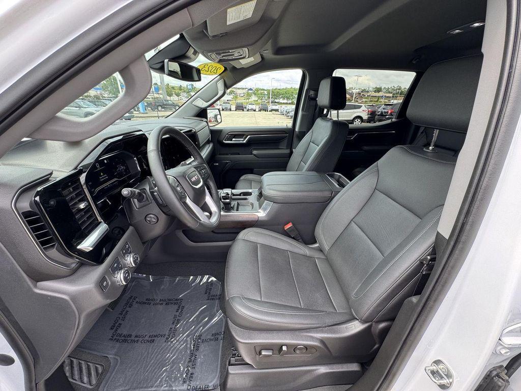 used 2023 GMC Sierra 1500 car, priced at $49,000