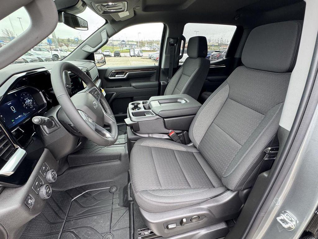 new 2026 Chevrolet Silverado 1500 car, priced at $50,255