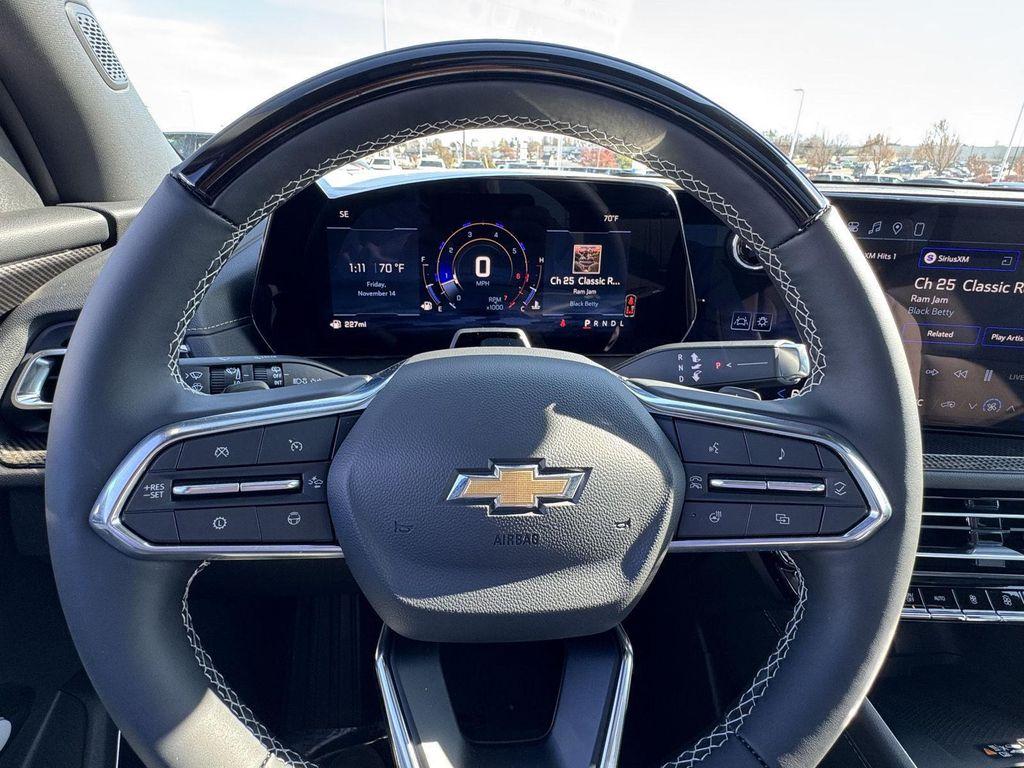 new 2026 Chevrolet Traverse car, priced at $55,926