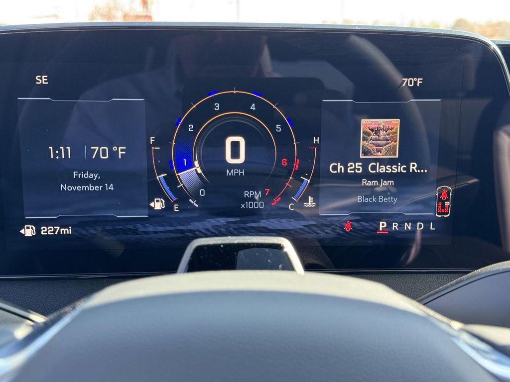 new 2026 Chevrolet Traverse car, priced at $55,926