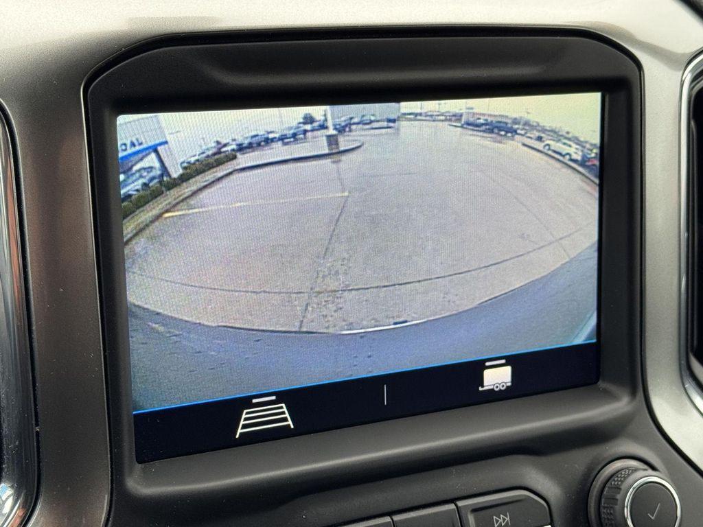 used 2021 Chevrolet Silverado 1500 car, priced at $30,000