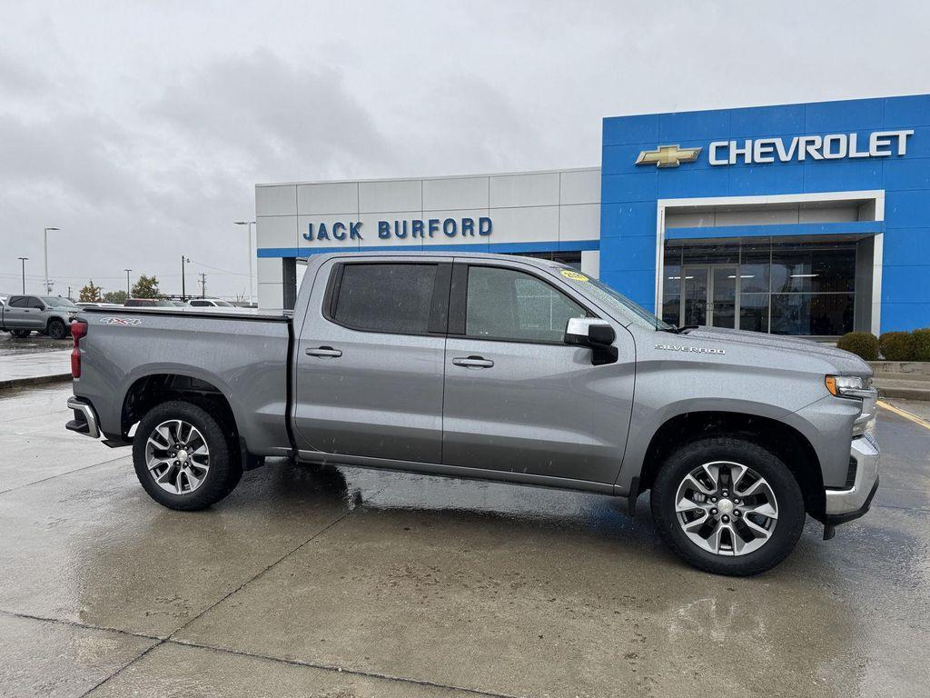 used 2021 Chevrolet Silverado 1500 car, priced at $30,000