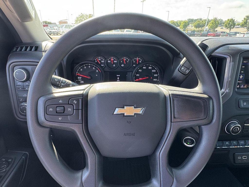 new 2026 Chevrolet Silverado 1500 car, priced at $44,670