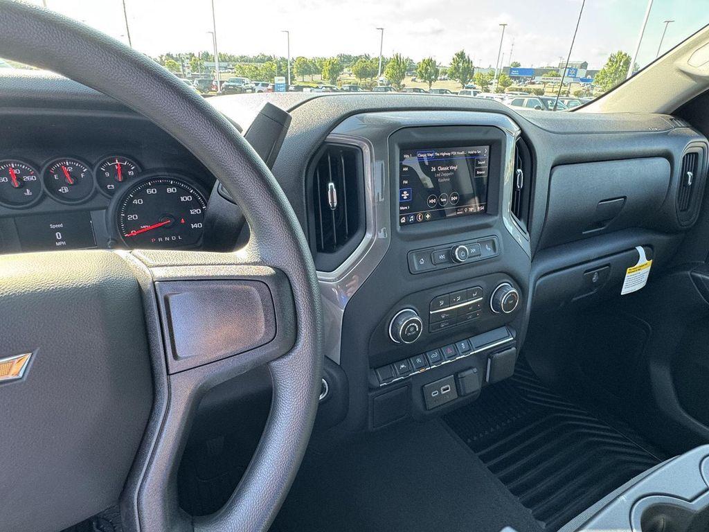 new 2026 Chevrolet Silverado 1500 car, priced at $44,670