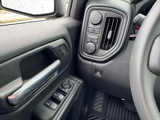 new 2025 Chevrolet Silverado 1500 car, priced at $46,665