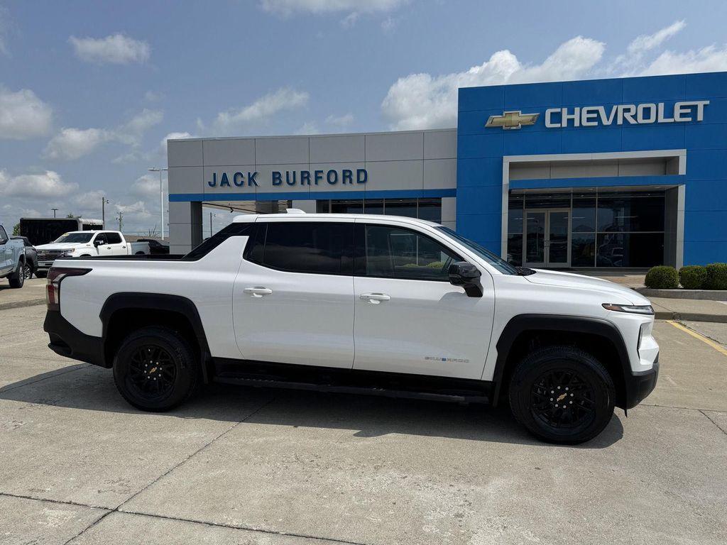new 2025 Chevrolet Silverado EV car, priced at $66,740