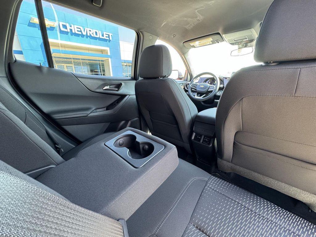 new 2026 Chevrolet Equinox car, priced at $30,490