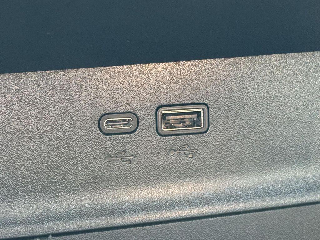 new 2026 Chevrolet Equinox car, priced at $30,490