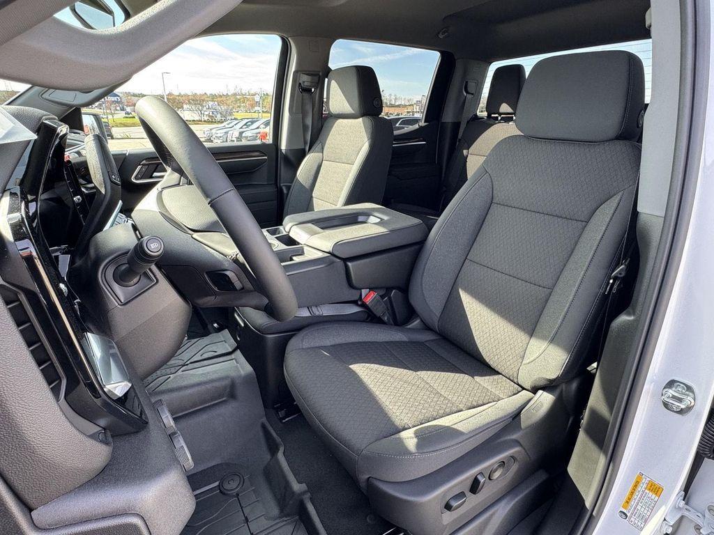 new 2026 Chevrolet Silverado 1500 car, priced at $45,255