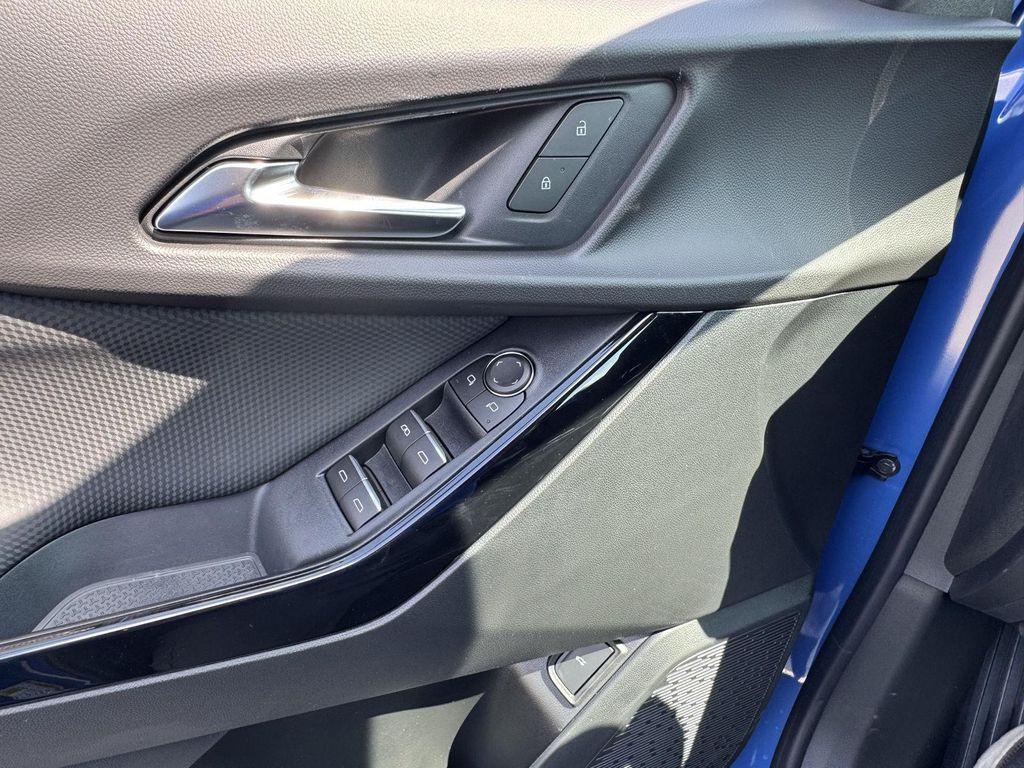 new 2026 Chevrolet Equinox car, priced at $34,026