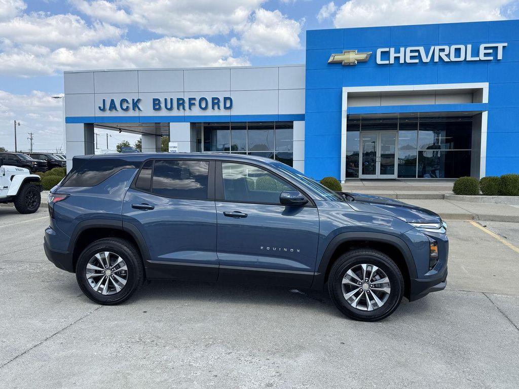 new 2026 Chevrolet Equinox car, priced at $28,995