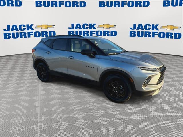 new 2025 Chevrolet Blazer car, priced at $34,280