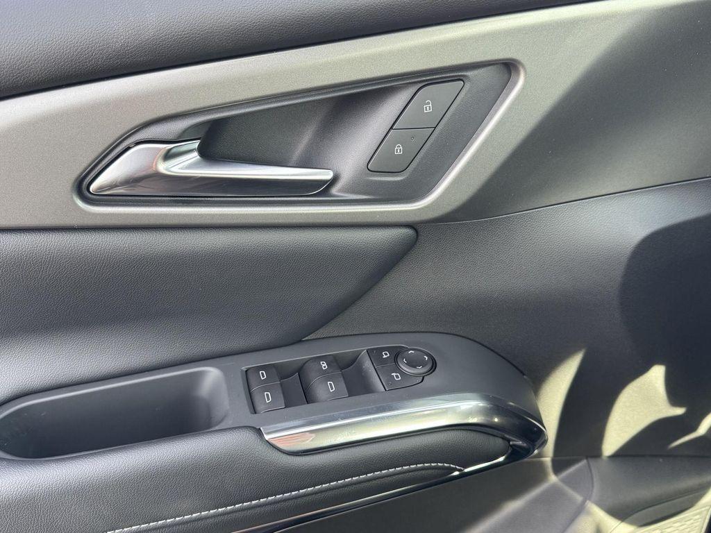 new 2026 Chevrolet Traverse car, priced at $41,026