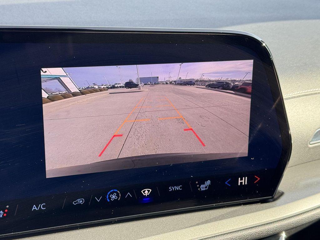 new 2026 Chevrolet Traverse car, priced at $41,026