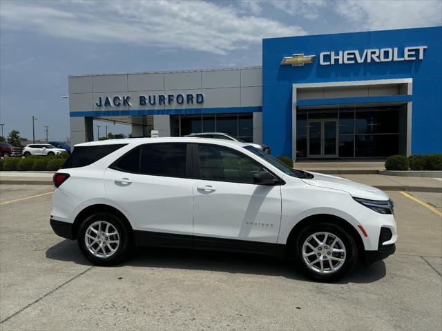 new 2024 Chevrolet Equinox car, priced at $24,530