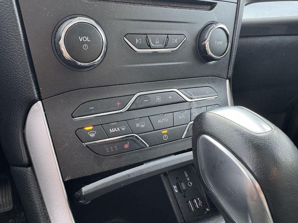 used 2015 Ford Edge car, priced at $9,500