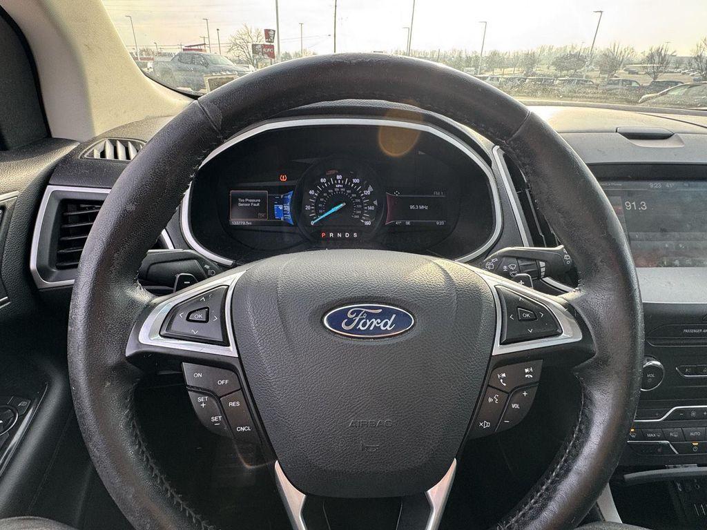 used 2015 Ford Edge car, priced at $9,500