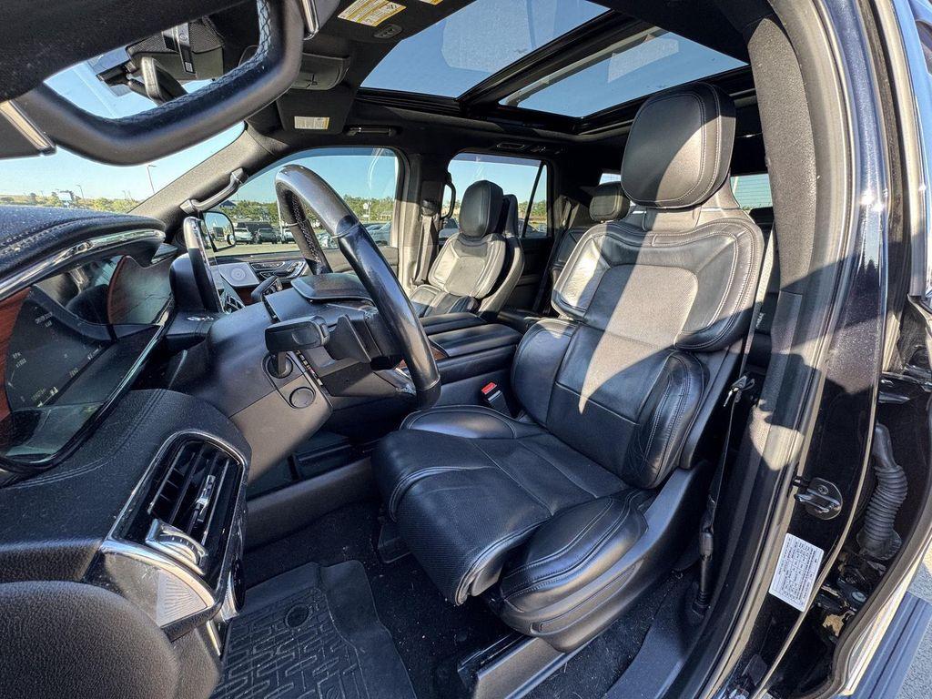 used 2019 Lincoln Navigator car, priced at $30,000