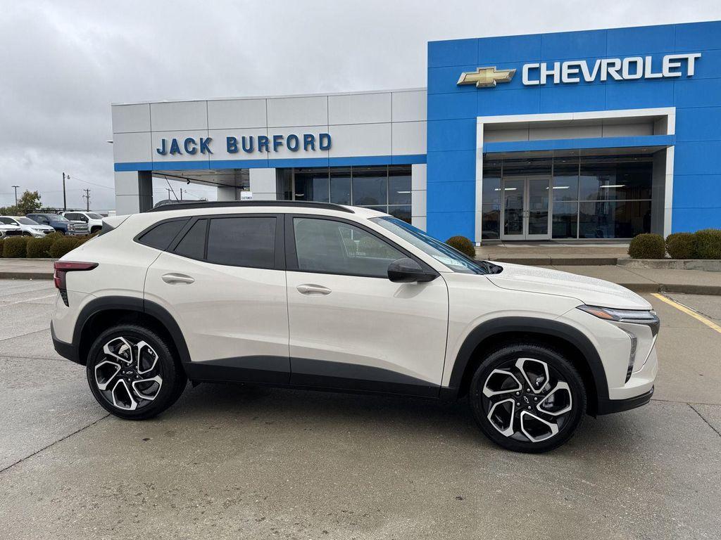 new 2026 Chevrolet Trax car, priced at $26,626